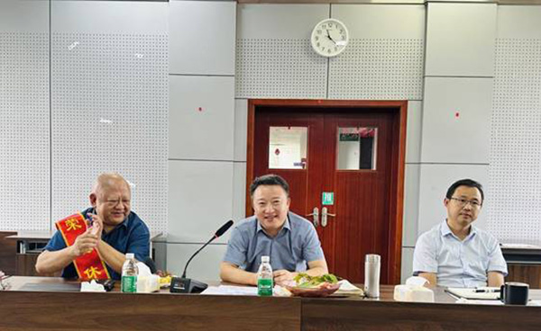 1757667229918845.jpg 07.jpg